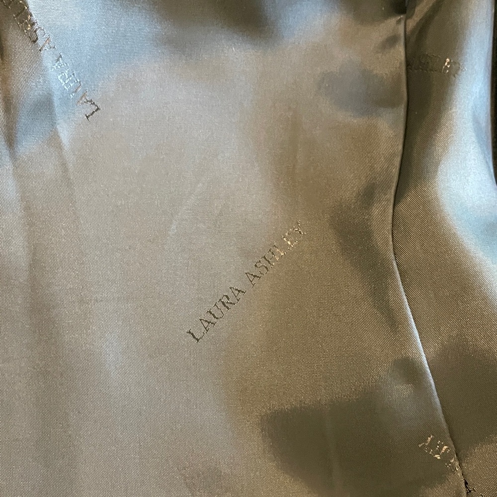 Laura Ashley Black Velvet Women's Blazer, Made in Great Britain - Picture 9 of 15